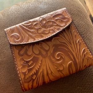 Patricia Nash wallet
